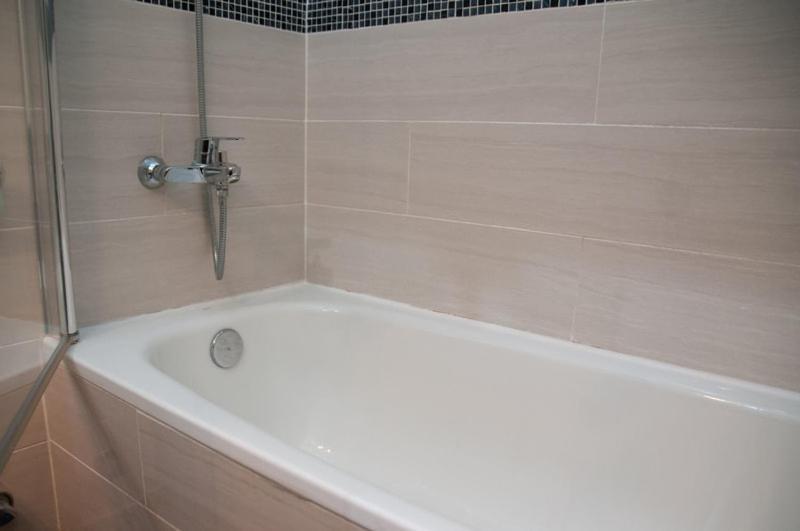 Acuario Shared Flat Piso Compartido Est Partage الشقة مشتركة Apartment Benalmadena Exterior photo